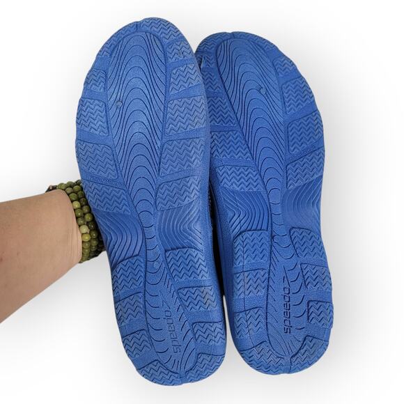 Speedo Blue Water Shoes Size Large 9-10 Athleisure Surfing Boating Activewear - Picture 6 of 8